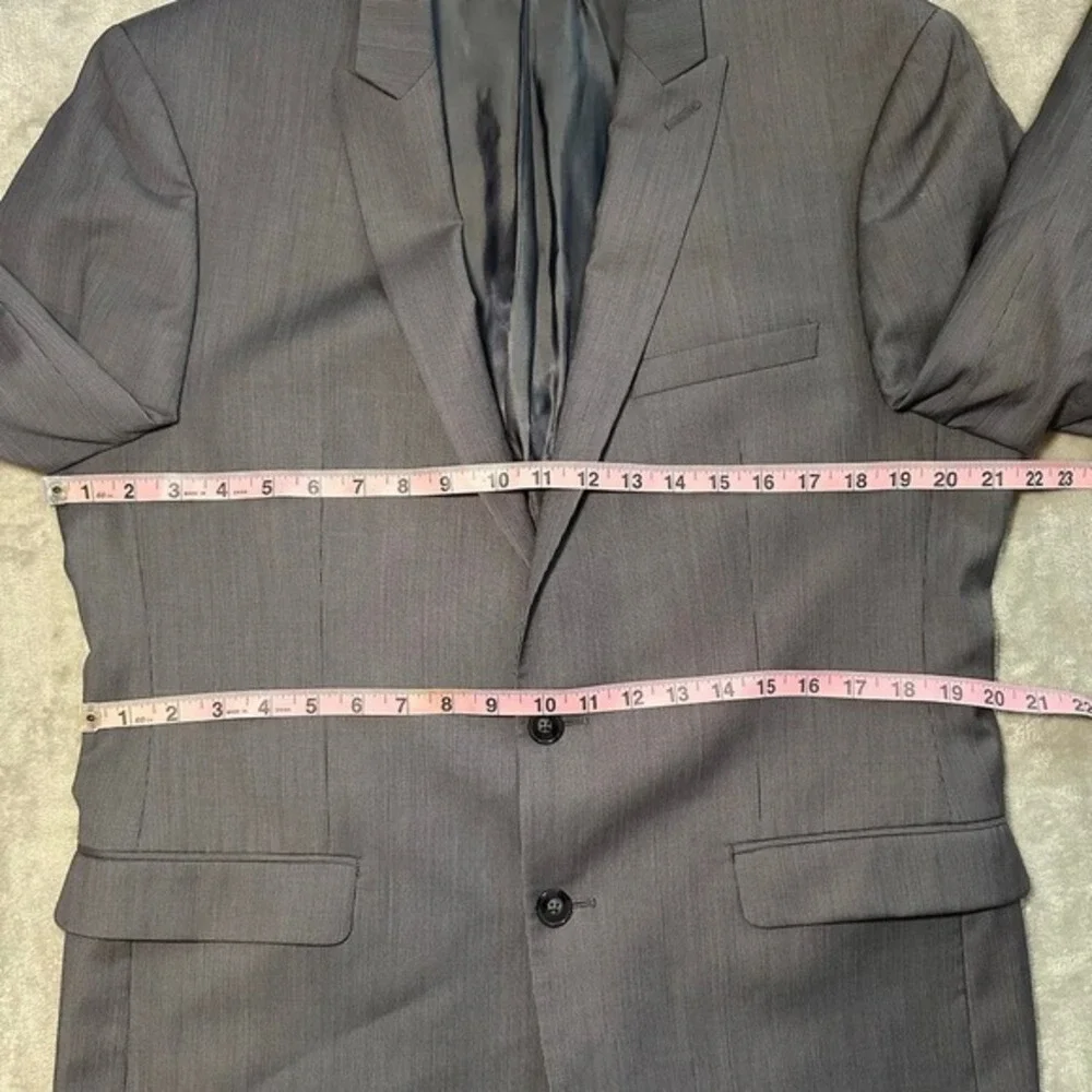 Calvin Klein 100% Wool Blazer Size 42R Gray Extreme Slim Fit 2 Button Sport Coat
